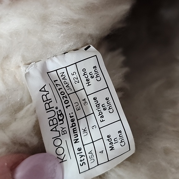 Koolaburra Boots By UGG - Picture 6 of 8